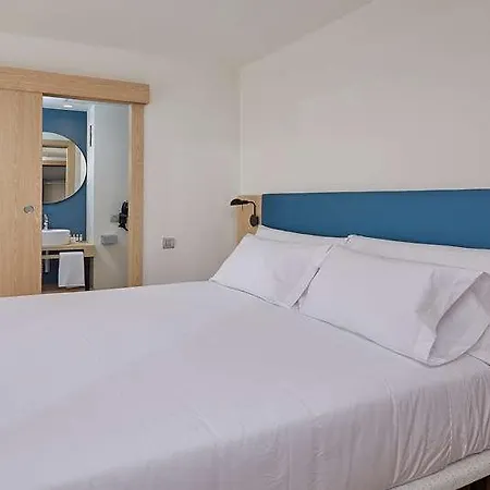 Occidental Hotell 4*