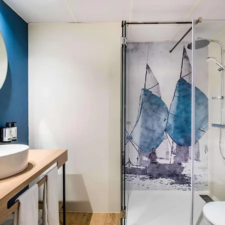 Occidental Hotell 4*